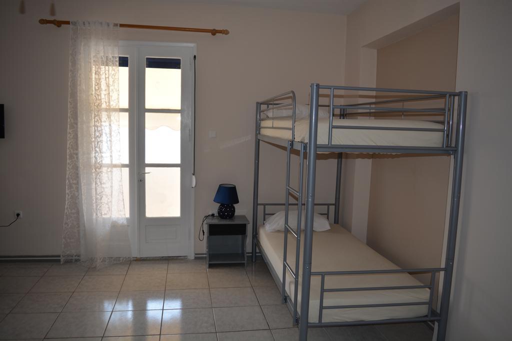Iro Apartments Paralia Agias Foteinis Extérieur photo